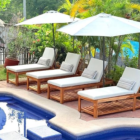 Hotel Villas Ema Zihuatanejo Kültér fotó
