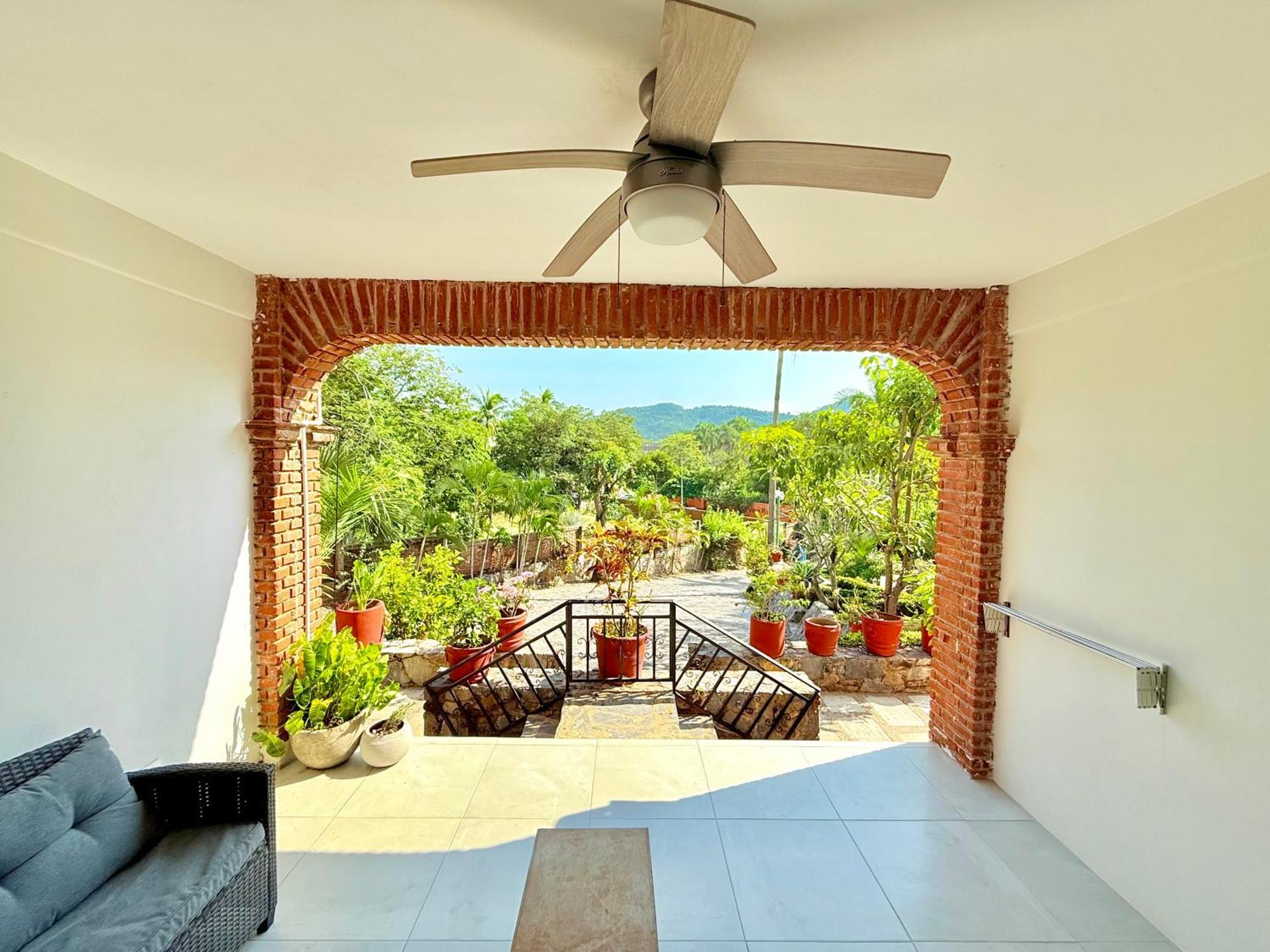 Hotel Villas Ema Zihuatanejo Kültér fotó